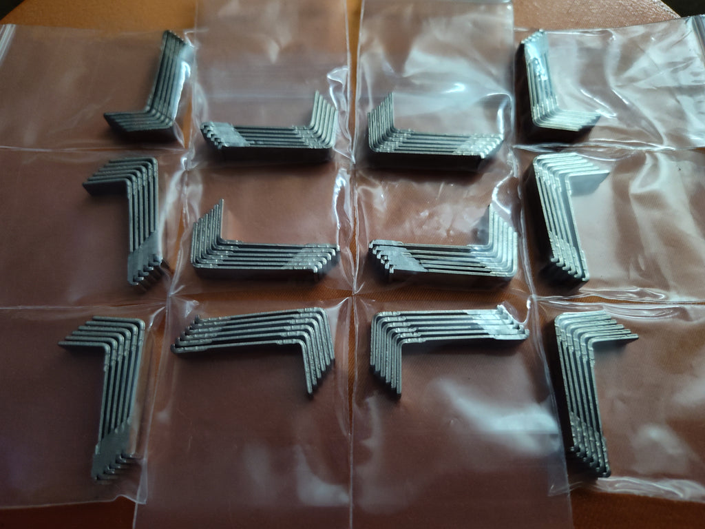Glonk Cut connectors